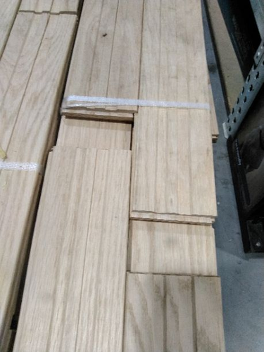 3/4 x 3 1/4 Select & Better Unfinished Red Oak Solid Hardwood Flooring (22.75 sq.ft/ctn) 3/4 x 3 1/4 Select & Better Unfinished Red Oak Solid Hardwood Flooring (22.75 sq.ft/ctn)