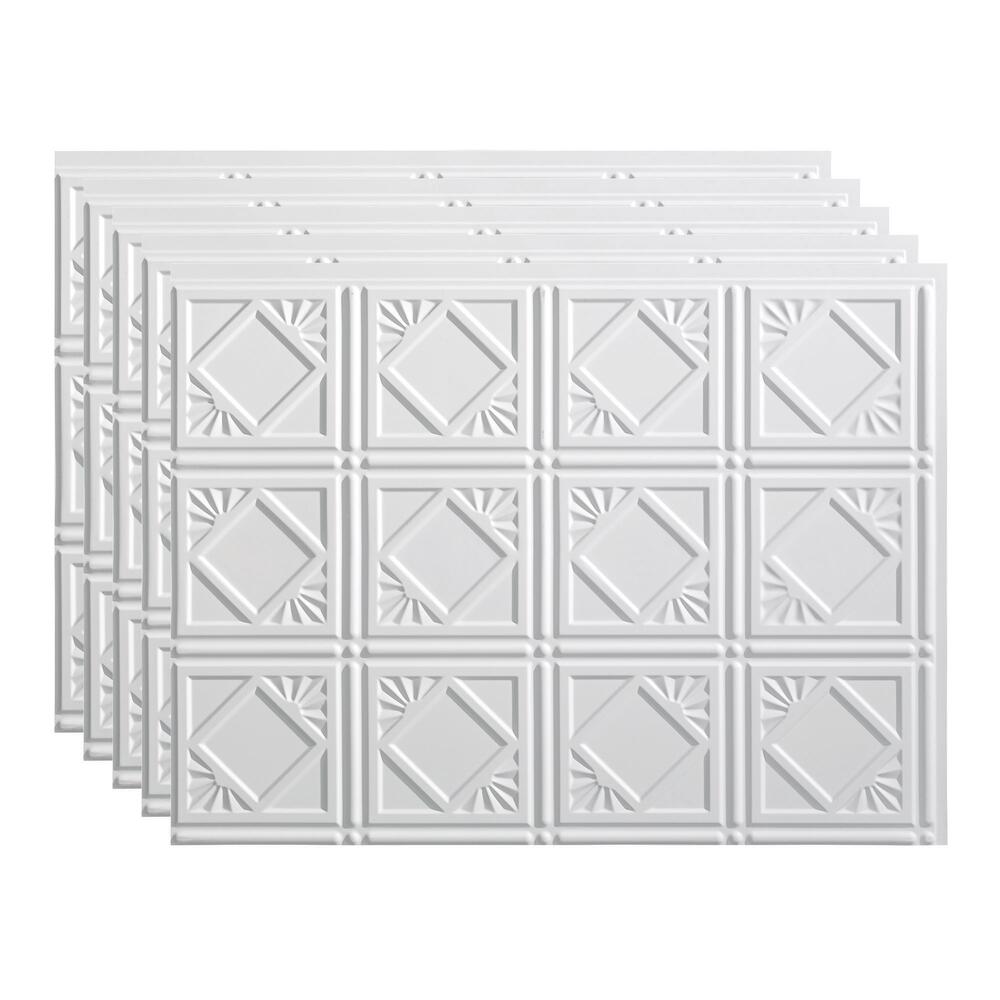 Fasade® Traditional 1 - 18