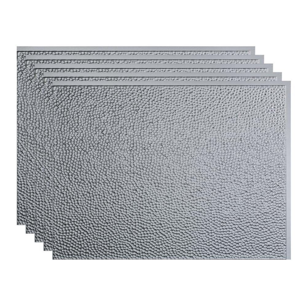 Fasade® Ripple 18