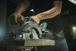 BLACK+DECKER? 20-Volt Cordless 5-1/2 Circular Saw - Tool Only at Menards®