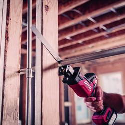 Skil has a Compact Cordless (Brushless) Reciprocating Saw, and it's  Ridiculously Cheap