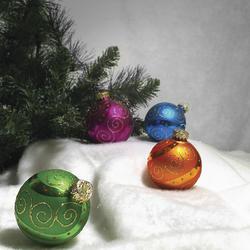 St. Louis Cardinals Two-Pack Swirl Blown Glass Ornament Set