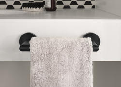 Moen - Y5724BL - Arlys 24-Inch Towel Bar