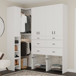 Dakota Closets™ 12
