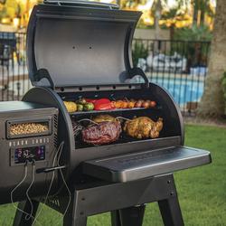 Louisiana Grills 800 Black Label Series Pellet Grill