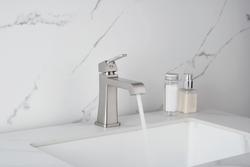 Tuscany® Columbiana™ One Handle 4