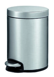 Rubbermaid® Commercial 32 Gallon Brute® Trash Can With Lid at Menards®