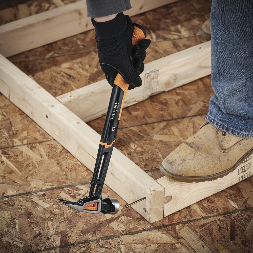 Fiskars® Pro IsoCore™ 22 oz. Framing Hammer at Menards®