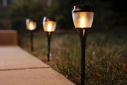 Foxflame™ Warm White Flicker Flame LED Solar Accent Landscape