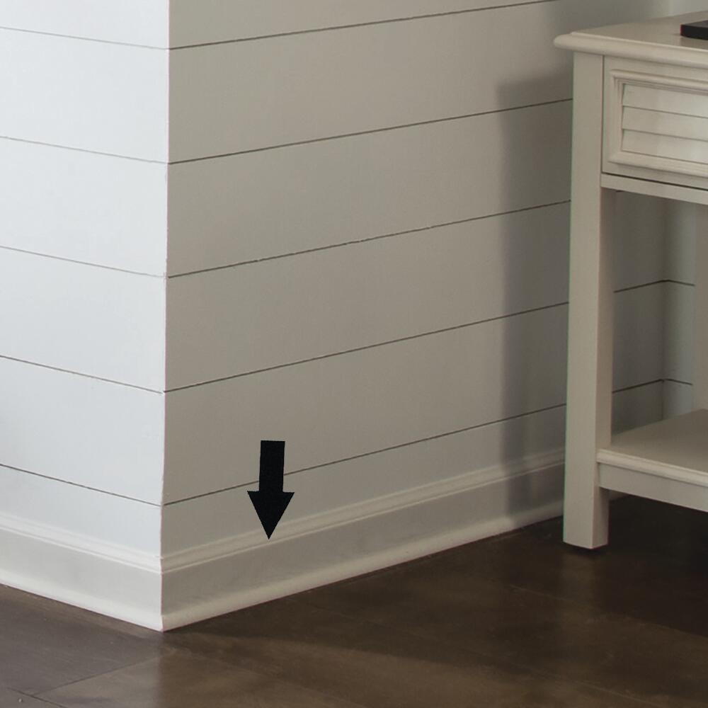 IP 9/16 x 5-1/4 x 8' Prefinished White Polystyrene Colonial Base Moulding 163 IP 9/16 x 5-1/4 x 8' Prefinished White Polystyrene Colonial Base Moulding 163