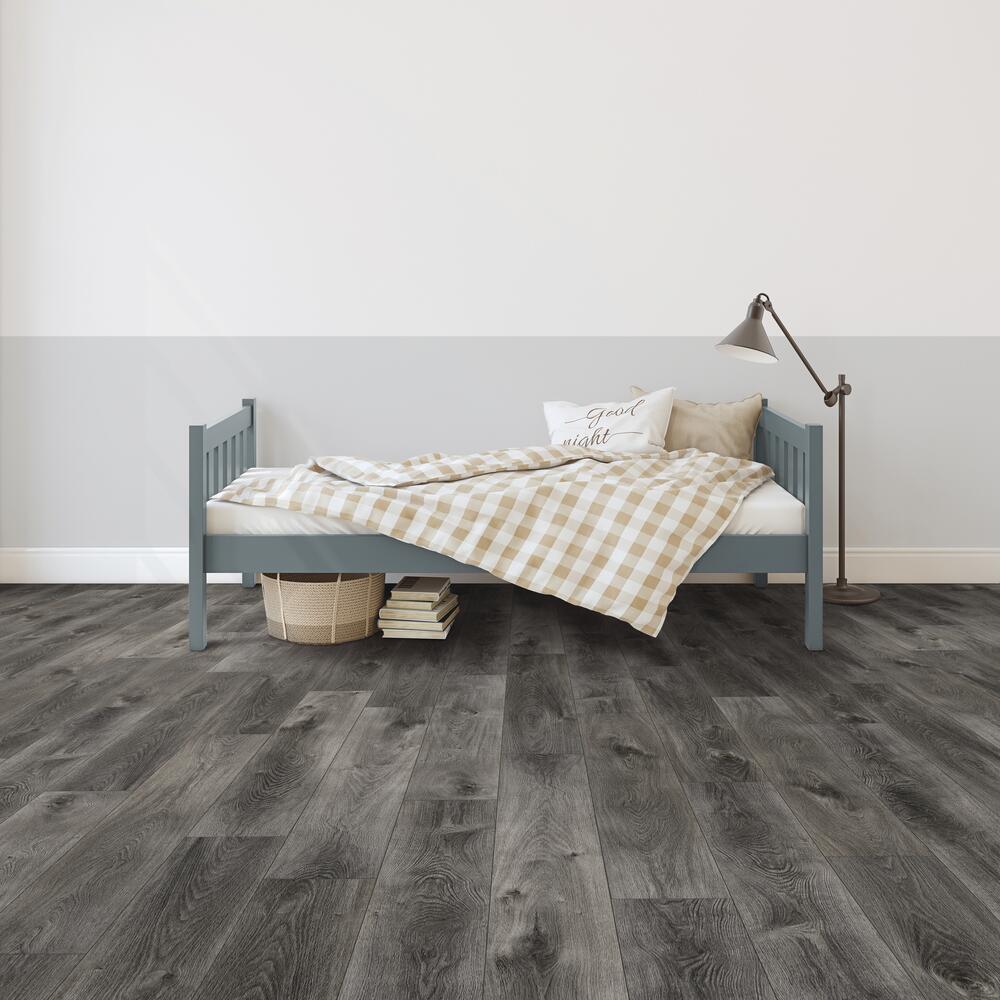 Great Lakes Vinyl Floors Great Lakes Traverse Series Carbon Grey 7