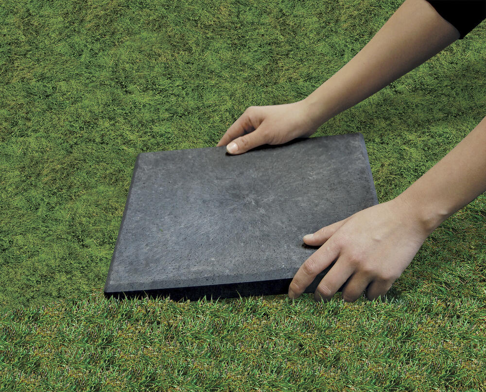 Stomp Stone 12 x 12 Rubber Patio Block