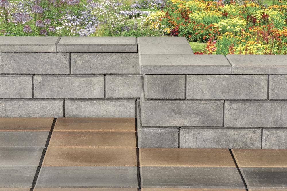 6 x 18 Quarry Gray Smooth Corbyn Retaining Wall Block