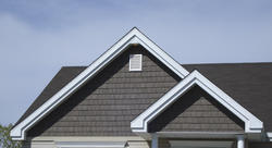 Novik® Heritage Gray Rough Sawn Cedar Shingle-Look Polymer Corner Novik® Heritage Gray Rough Sawn Cedar Shingle-Look Polymer Corner