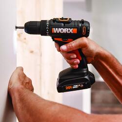 BLACK+DECKER® 20-Volt MAX™ Cordless 3/8 Drill Kit at Menards®