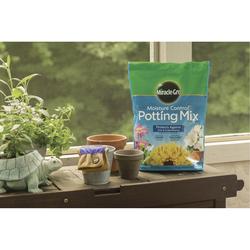 Miracle-Gro Moisture Control Potting Mix, Soil for Containers, 8 qt.