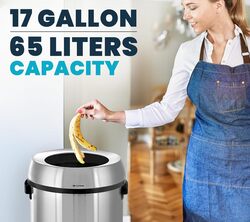 Alpine Industries 17 Gal. Stainless Steel Commercial Trash Can