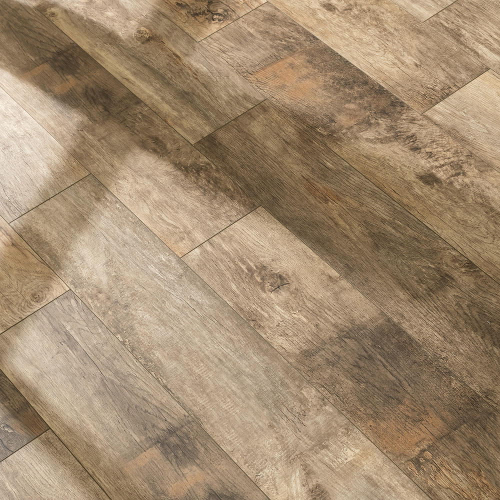 Pergo Classics Dockyard Oak Water Resistant Laminate Flooring