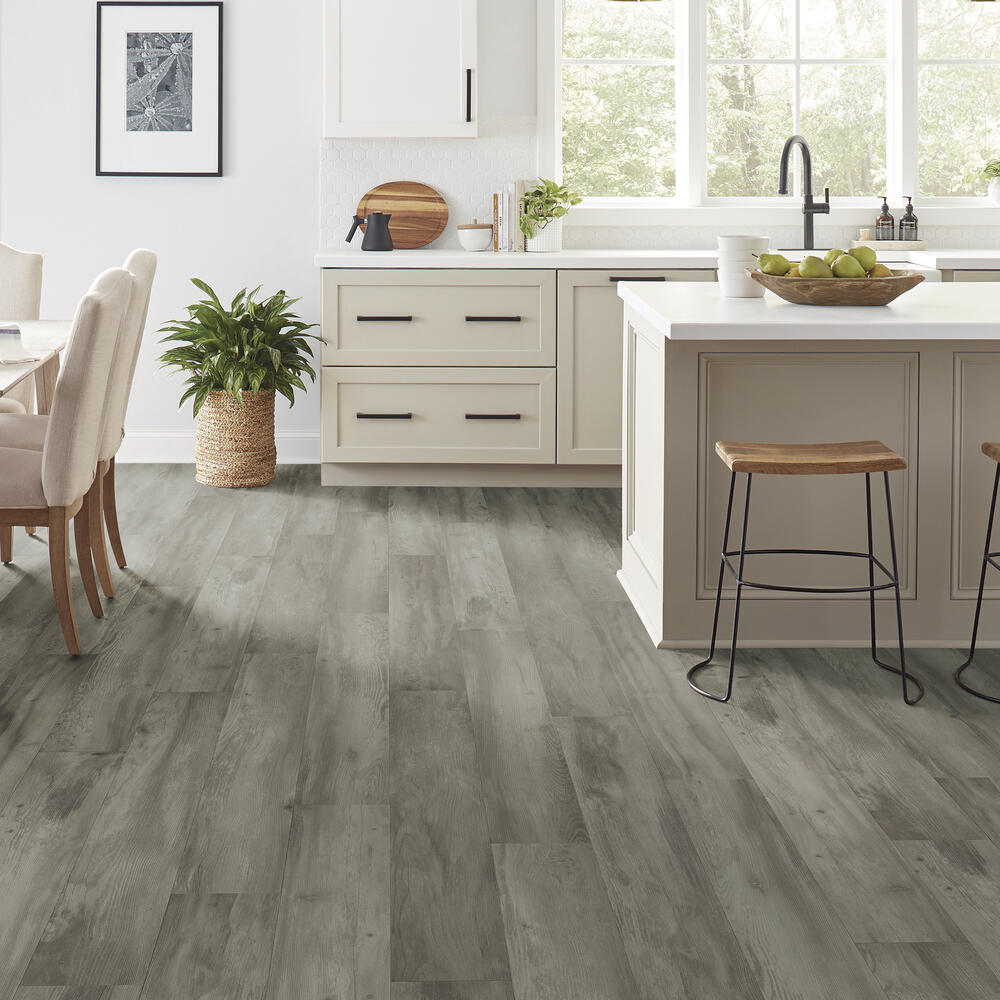 Mohawk® PerfectSeal Excel 12 Southwick Pine 7-1/2