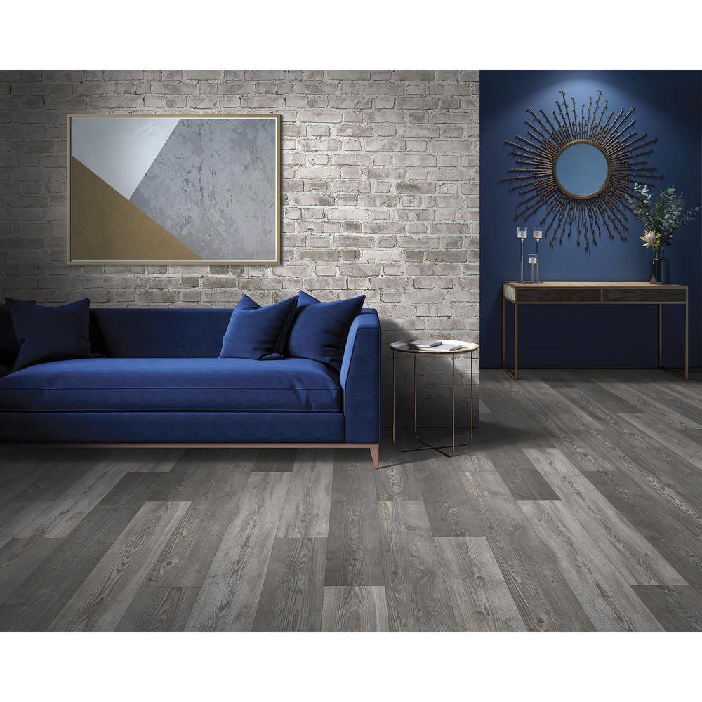 Pergo® Xtra Shiplap Pine 7-1/2 x 47-1/4 Waterproof Attached Pad Laminate Flooring (19.63 sq.ft/ctn)