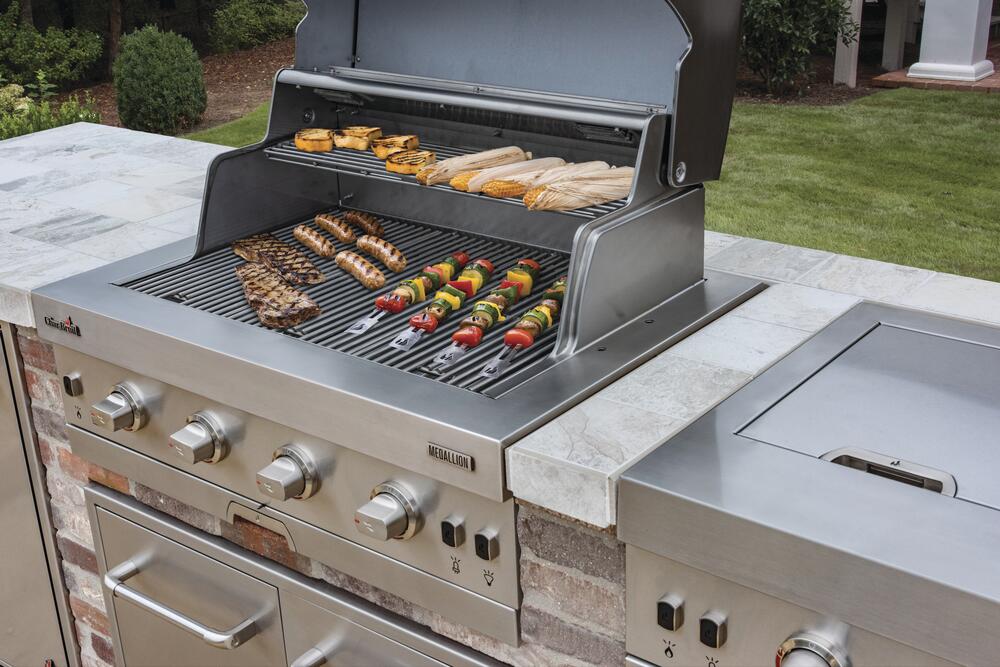 Char-Broil Medallion Series Built-In Gas Grill - Thumbnail 2