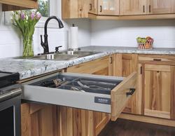 KLËARVŪE Cabinetry® 24