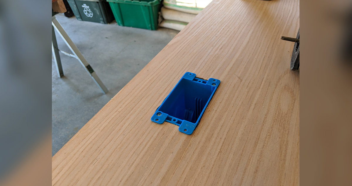 DIY Desk Top with Lift Desk System Project by Maximillion at Menards®