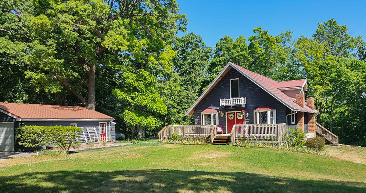 Front Yard Curb Appeal Project by Eric at Menards®