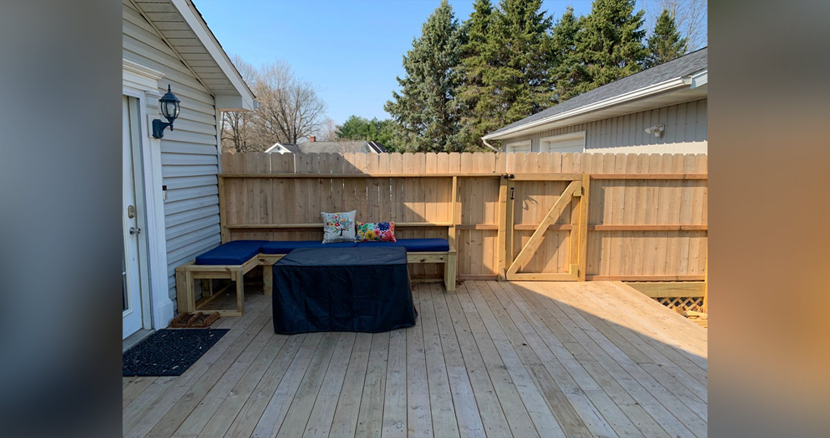 Privacy Fence with BuiltIn Bench Project by Meagan at Menards®