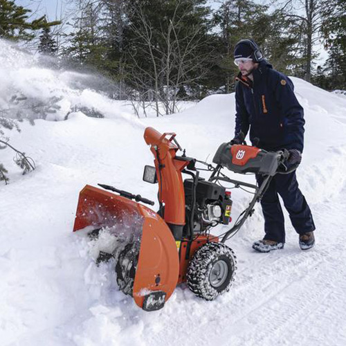 Snow Blower Buying Guide at Menards®